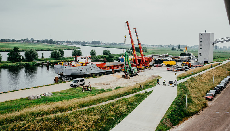 Facilities  - Production halls bordering open water