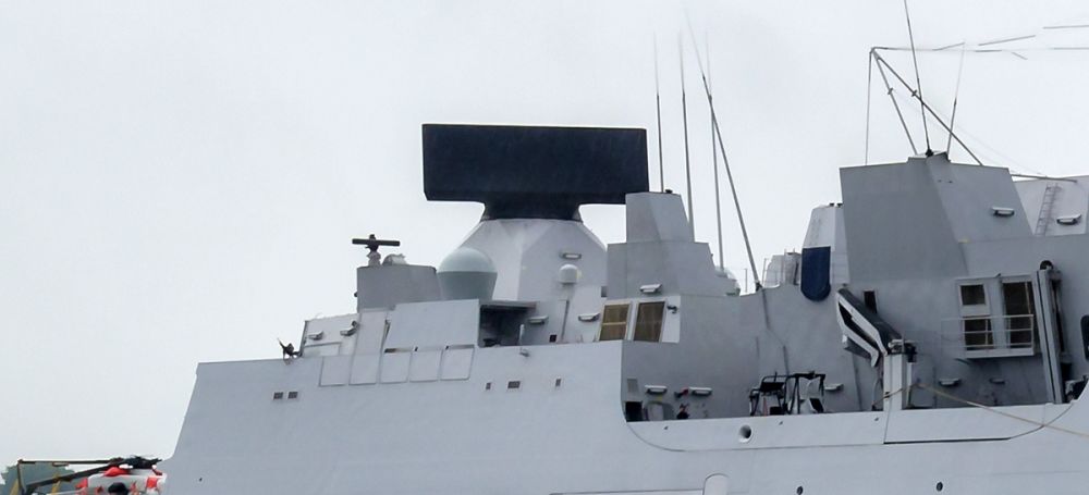 Radar components for tracking systems
