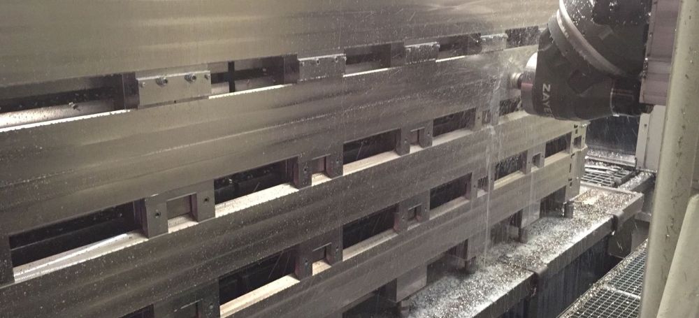 Beschermplaten voor nucleaire transportcontainers