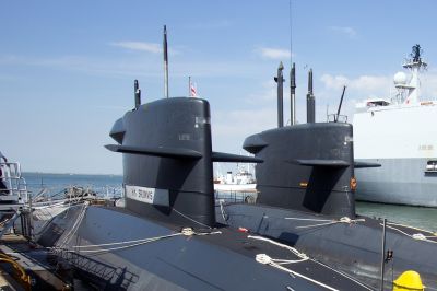 dutch-submarines-supplier-uim.jpg