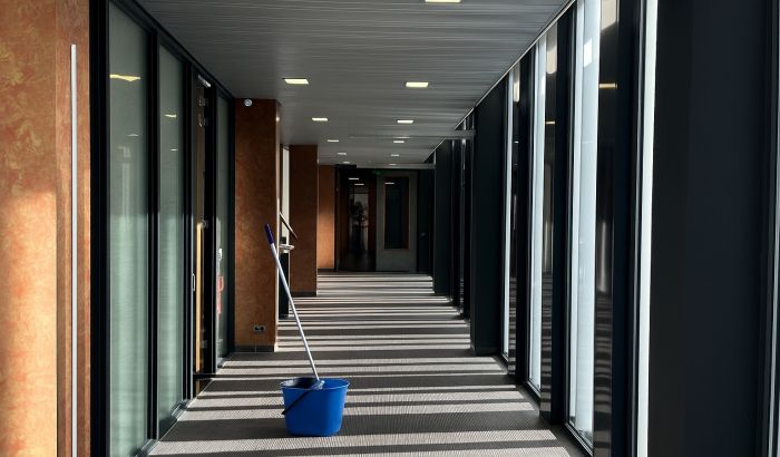 Kom SCHOONMAKEN bij Breman Machinery (6 tot 12 uur per week)